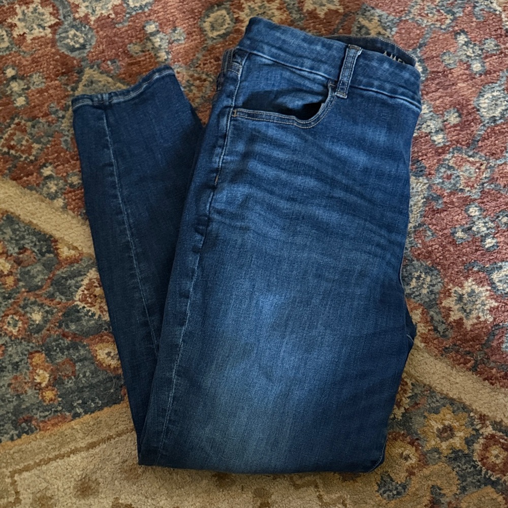 Curvy Skinny Jeans